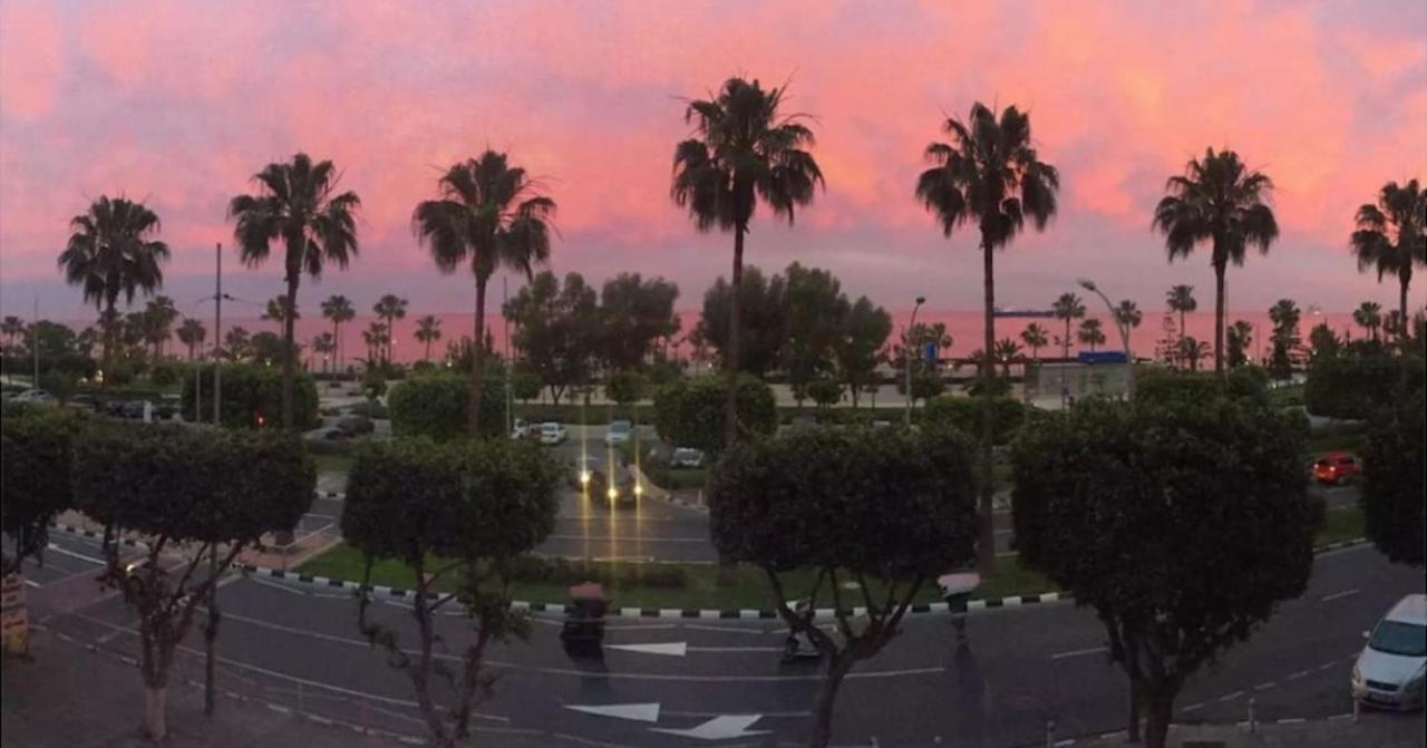 Sea Front & City Center, Amazing Sea View Limisso Esterno foto